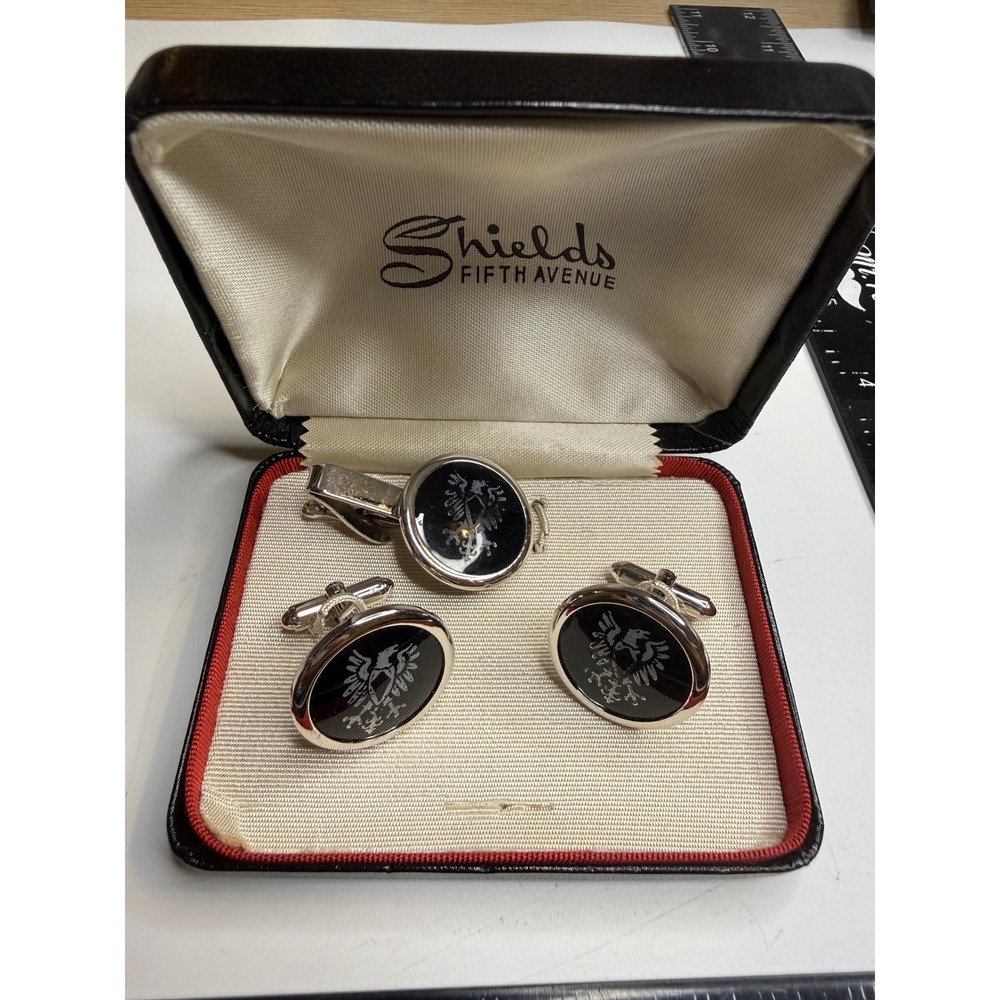 Shields Fifth Avenue Silver Tone Black Intaglio Eagle Cufflinks Tie Clip Set